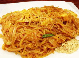 Kao Sook Thai Cuisine food