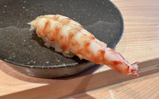 Sushi Yoshizumi food