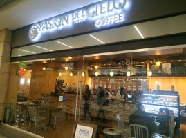 Green's Lunch inside