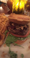 Cloverleaf Tavern food