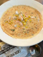 Cloverleaf Tavern food