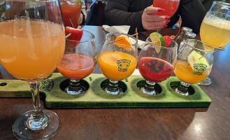 Cloverleaf Tavern drink