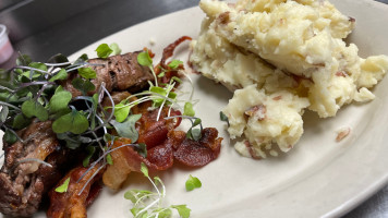 Music Kitchen food