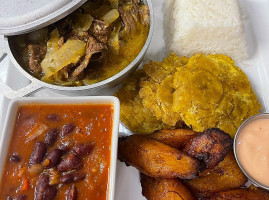 Caliente Latin Kitchen Rum food