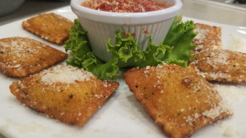 Shadowline Burgers Brews food