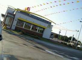 Mcdonald's outside