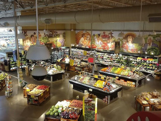 Russ's Market