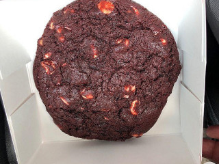 Crumbl Cookies
