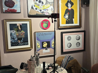 restaurant image