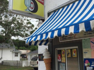 The Sundae Drive Ice Cream Shop