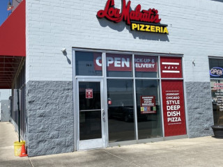 Lou Malnati's Pizzeria Carry Out