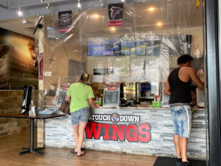 Touchdown Wings At Austell