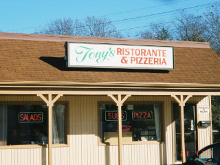 Tonys Italians Pizziera And