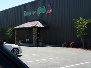 Gray-8-skate Family Entertainment Center