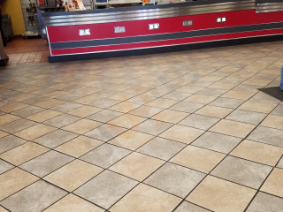 Hardee's