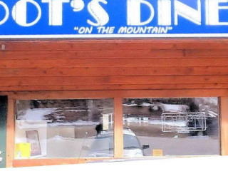 Dot 's Diner On The Mountain Is Dead And Gone