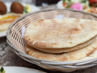 Alyans Middle Eastern Cuisine