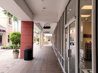 Miromar Outlets