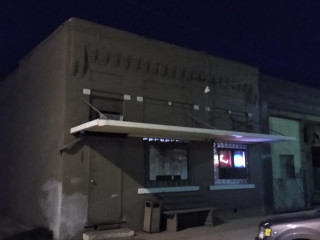 Snyder's Pub