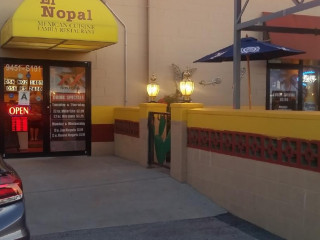 El Nopal Mexican Food Westport Rd