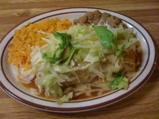 Tres Hermanos Taqueria