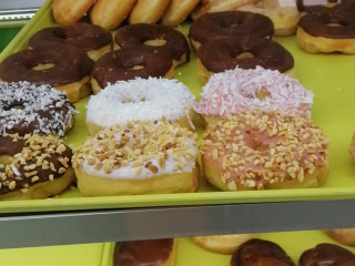 Longview Donut Shop