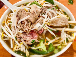 Phở City Vietnamese Cuisine