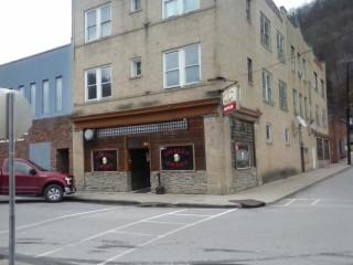 Steeles Tavern