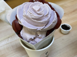 Cauldron Ice Cream Mini