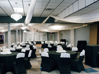 Minneapolis Event Center Mirage Banquet Hall