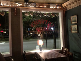 Guthrie's Tavern