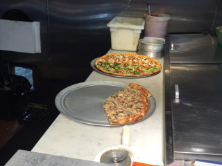 Goldberg's Bagels Pizza