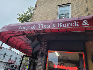 Tony Tina's Pizzeria