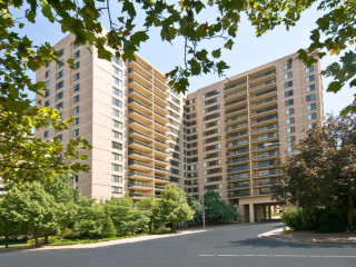 Crystal Square Apartments
