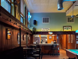Maggie Murray's Pub House