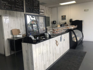 Angel's Coffee Shop