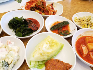 Hanuri Korean