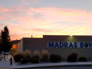 Madras Bowl And Pizza