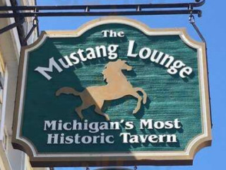Mustang Lounge