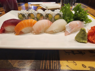 Fujiyama Sushi And Hibachi Grill