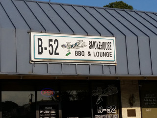 B-52 Smokehouse Bbq Lounge