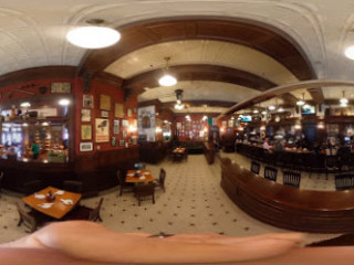 Finnegan’s Grill