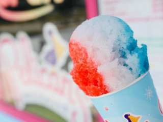 Pelican's Snoballs-closed For The Season!