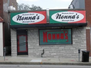 Nonna's