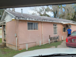 Frank's Fry House Market