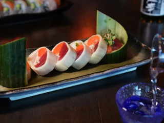 Naked Fish's Sushi Grill