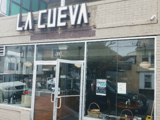 La Cueva