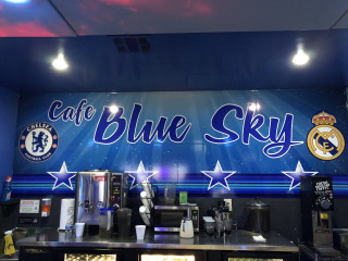 Cafe Blue Sky