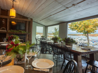 THE BOATHOUSE EATERY