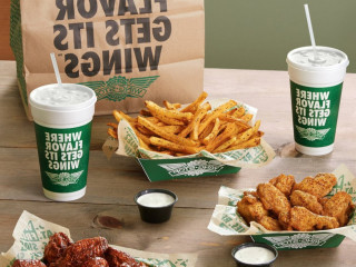 Wingstop - Addison (Rohlwing Rd)